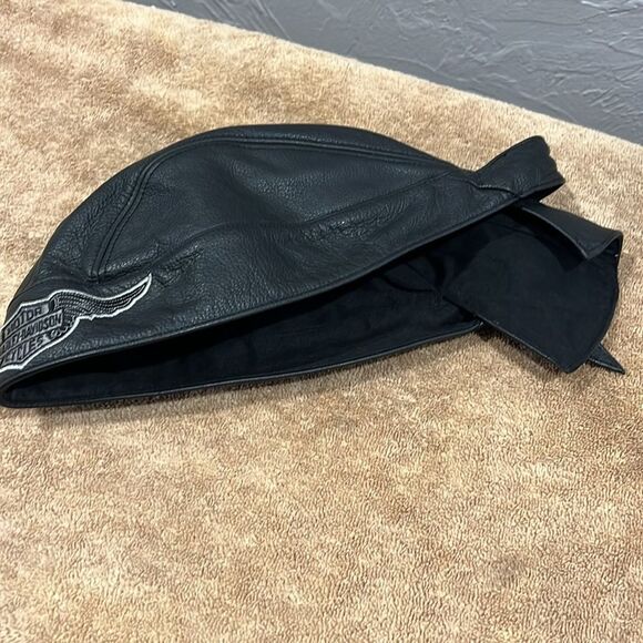 🔥🔥 Vintage HARLEY-DAVIDSON Black Leather Embroidered Bandanna Hat XL - PERFECT - Picture 8 of 10